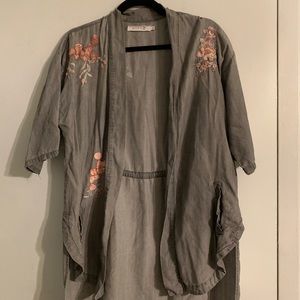 Gray chambray cardi (needs to be ironed) ;)